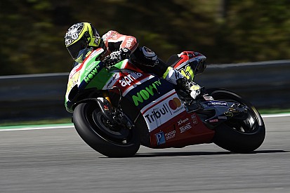L'Aprilia continua ad "esplorare" il nuovo pacchetto nei test di Brno