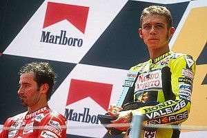 Biaggi: "Rossi era un auténtico rival dentro y fuera de la pista"
