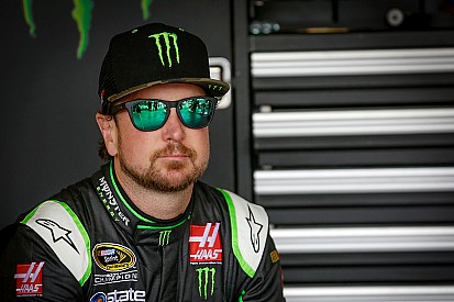 Kurt Busch sets the pace in Saturday morning practice