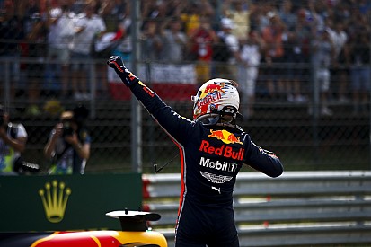 Mercedes, Verstappen'in 2019 şampiyonluğu için bir tehdit olduğunu düşünüyor