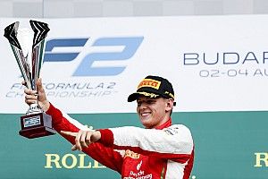 Schumacher na zege: "Zonder hulp Ferrari was het veel lastiger"