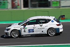 Tavano vince Gara 2 a Vallelunga ed è Campione del TCR Italy!