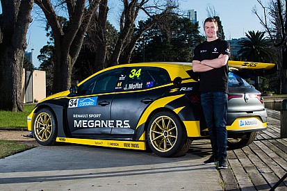 Factory backing for Moffat TCR Renault