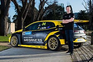 Factory backing for Moffat TCR Renault