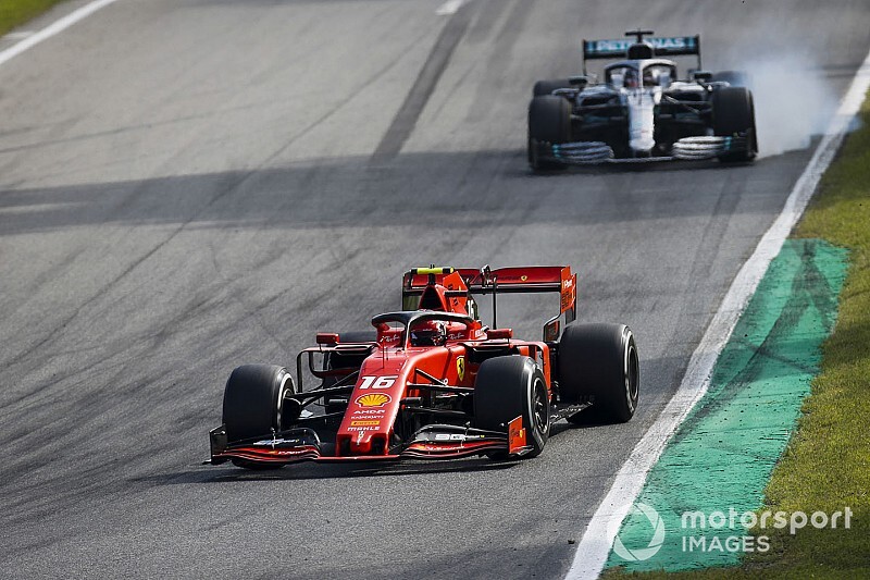 Mercedes estima en 50 CV la ventaja de Ferrari