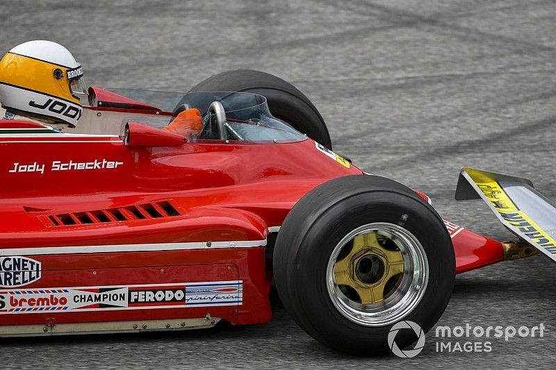 70 éves lett a Ferrari dél-afrikai F1-es világbajnoka