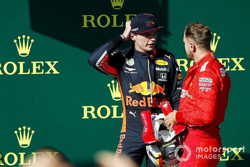Verstappen: "Aprendí más de Vettel que de Hamilton"