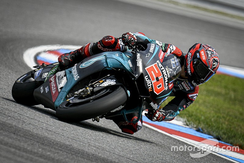 MotoGP, Silverstone, Libere 1: Quartararo vola, Lorenzo prende 4"