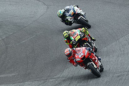 Dovizioso: "Sólo Márquez parece tener algo más que nosotros"