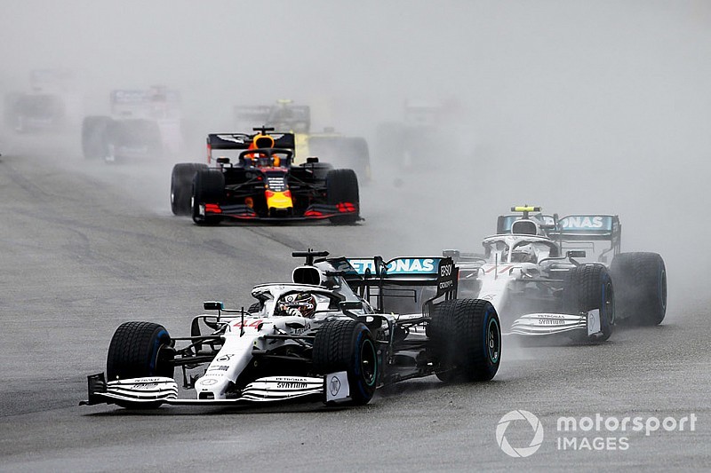 Pas de pénalité pour Hamilton sous Safety Car, une "anomalie" en cause