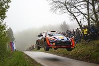Neuville Berharap Dua Sebastien Ganggu Rovanpera di WRC Portugal
