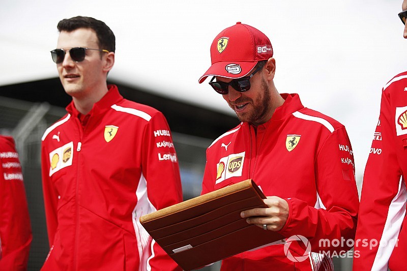 Ecclestone szerint idén Vettel lesz a világbajnok, és Alonso visszatérhet a Ferrarihoz