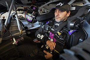 Jimmie Johnson tops Friday's NASCAR Cup practice