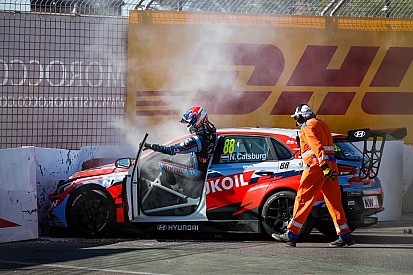WTCR Marrakesh: Probleem kost Catsburg de zege, Tarquini profiteert