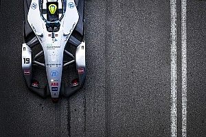Látványos képek a Formula E római viadaláról