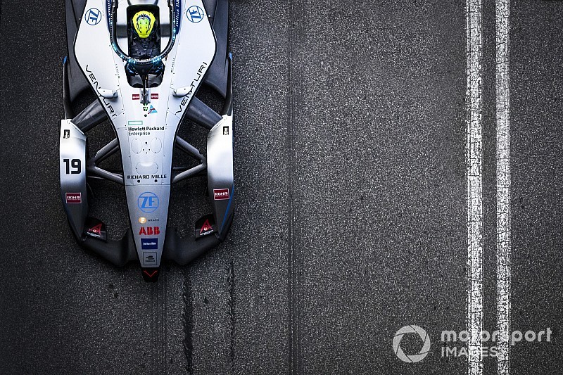 Látványos képek a Formula E római viadaláról