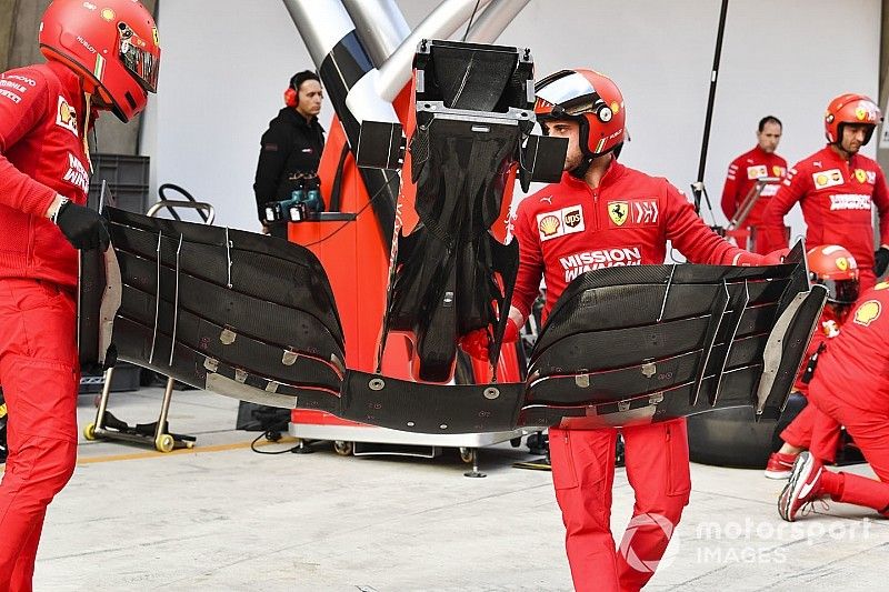 Lézer, de nem blokkoló – feltárul a Ferrari szárnyának alsó fele
