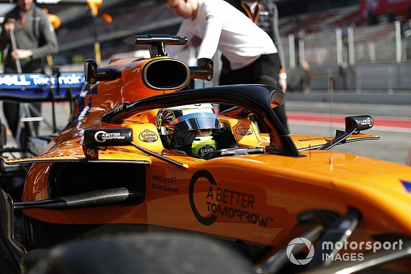 Видео: McLaren впервые завела новую машину