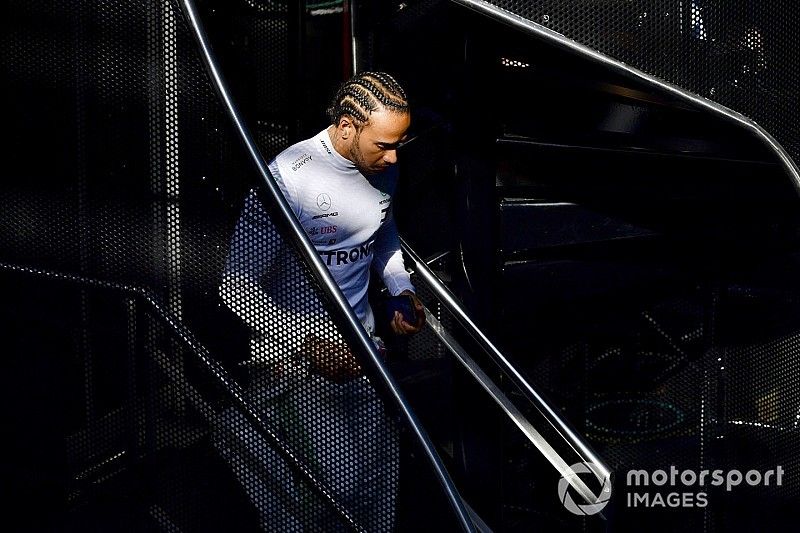 Hamilton: "Estamos detrás de Ferrari, pero no estoy muy preocupado"