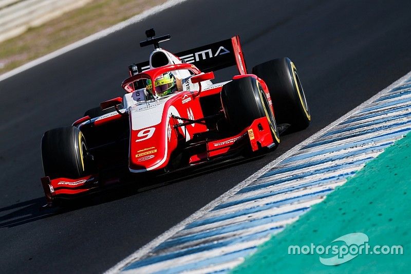 Schumacher frappe un grand coup à Jerez