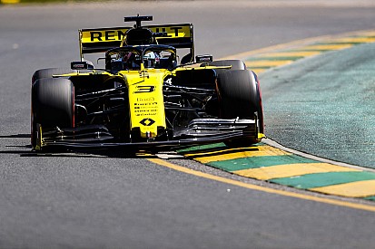Ricciardo diz que teve problemas com cinto de segurança nos treinos
