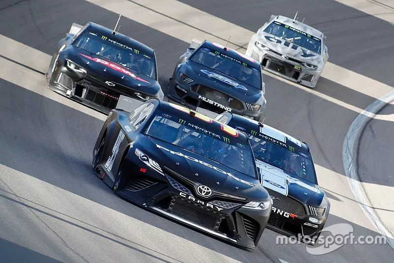 Drafting practice on track