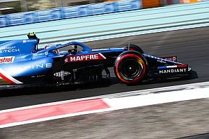 Ocon: “Formule 1 kan voetbal inhalen qua belangstelling”