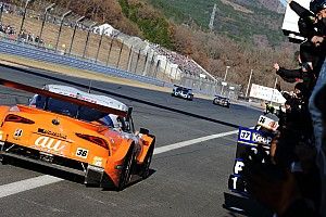 スーパーGT第8戦富士|決勝レポート(GT500):36号車auトムスが優勝! 大逆転で王者に輝く。1号車スタンレーはアクシデントで連覇ならず