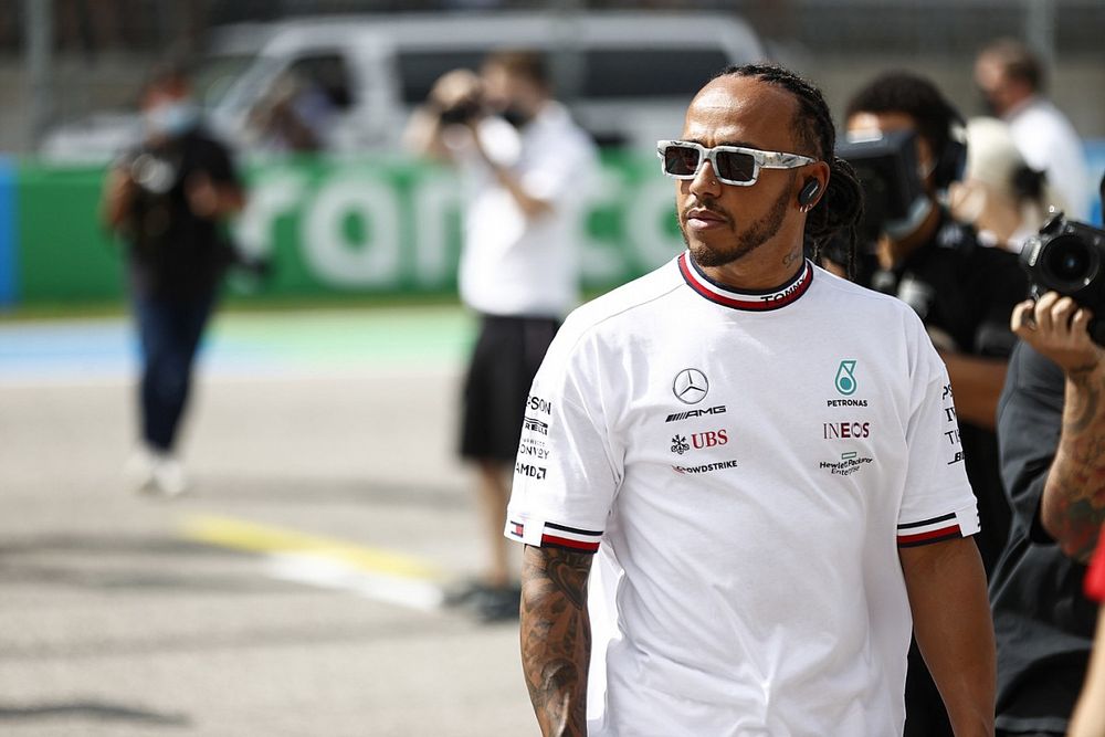 Hamilton quiere respeto en su lucha con Verstappen: "Hay niños mirando"