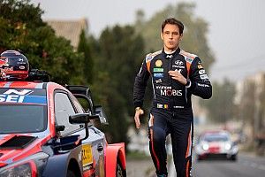 Susto para Neuville antes de la power stage: ¡el coche no arrancaba!