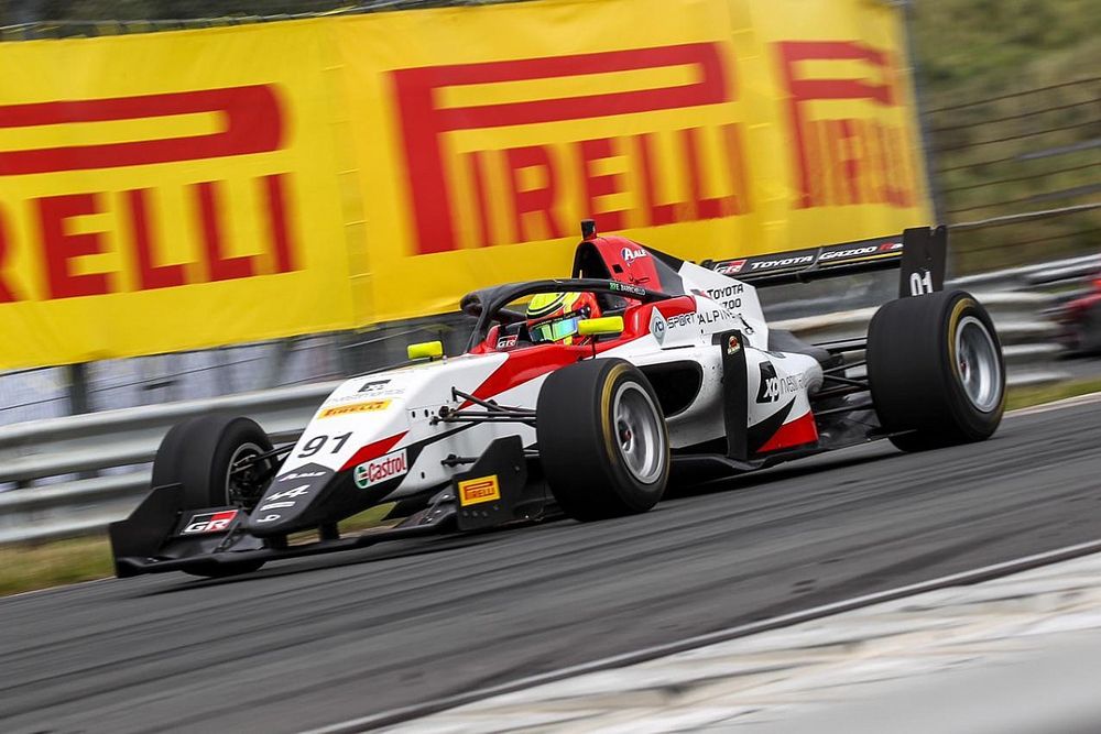 Dudu Barrichello enfrenta último desafio da FRECA em Monza