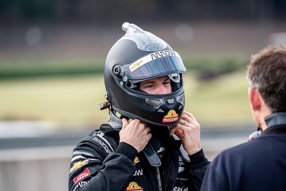 Hulkenberg completes over 100 laps in maiden IndyCar test