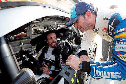 Toyota indica desejo de ver Alonso nos mistos da Nascar