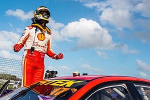 McLaughlin will 'get elbows out' in Supercars title decider