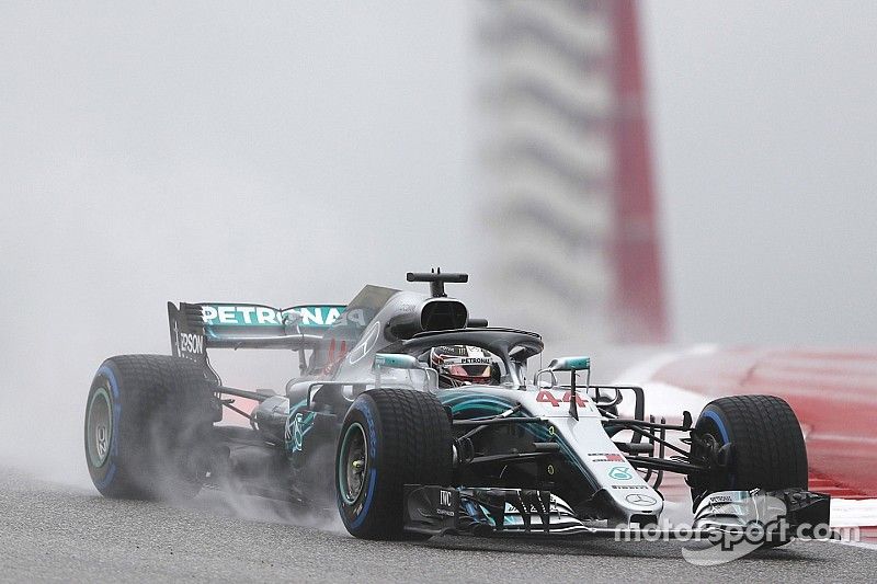US GP: Hamilton leads wet first practice by 1.3s
