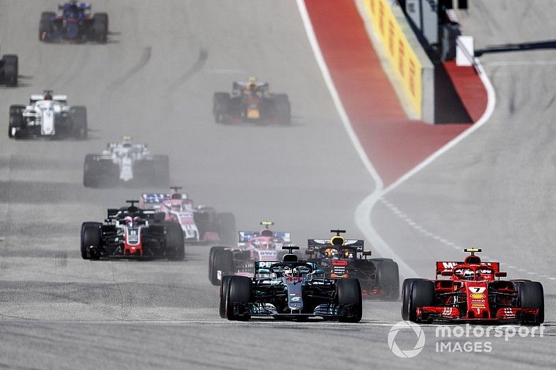 Lewis Hamilton, Mercedes AMG F1 W09 EQ Power+, Kimi Raikkonen, Ferrari SF71H, Daniel Ricciardo, Red Bull Racing RB14, Esteban Ocon, Racing Point Force India VJM11, Romain Grosjean, Haas F1 Team VF-18