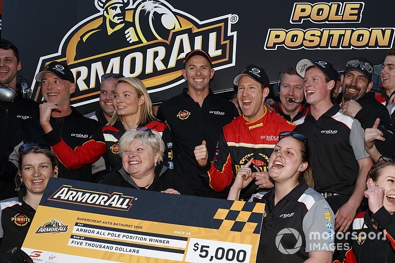 Bathurst 1000: Reynolds takes pole by 0.009s