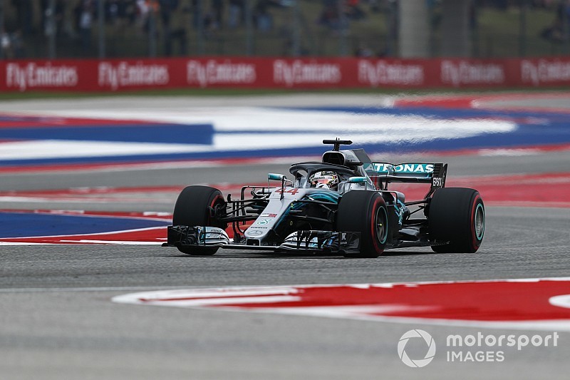 Сначала FIA признала диски Mercedes легальными, а потом попросила их изменить. В чем дело?