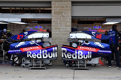 Гонщикам Toro Rosso поставят новые моторы – им снова придется стартовать последними