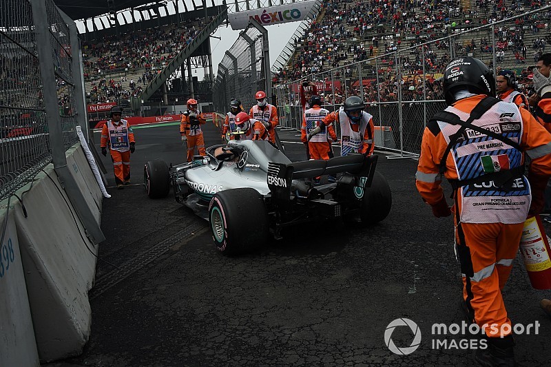 La panne "inhabituelle" de Bottas ne menace pas Hamilton
