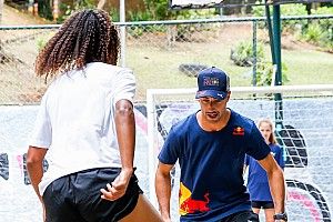Ricciardo és Verstappen soha nem lesz Ronaldinho: videó