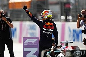 Plácida victoria para Verstappen en Estiria; Sainz y Alonso, top 10