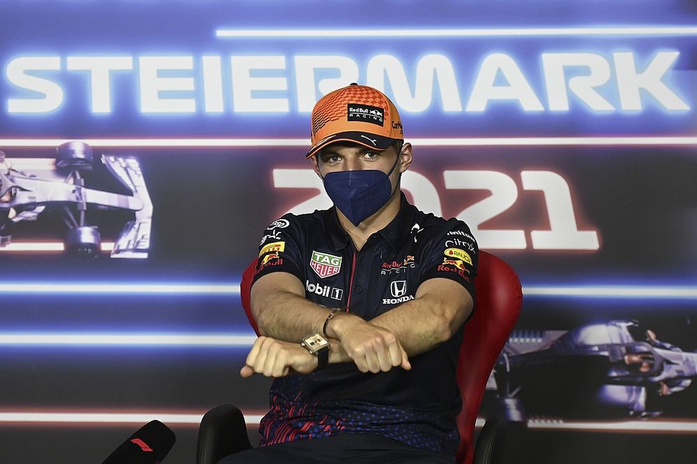 Verstappen felszólította az FIA-t, hogy vizsgálják meg az első szárnyakat is