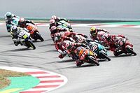Rossi: Wedstrijdleiding moet harder optreden in Moto3