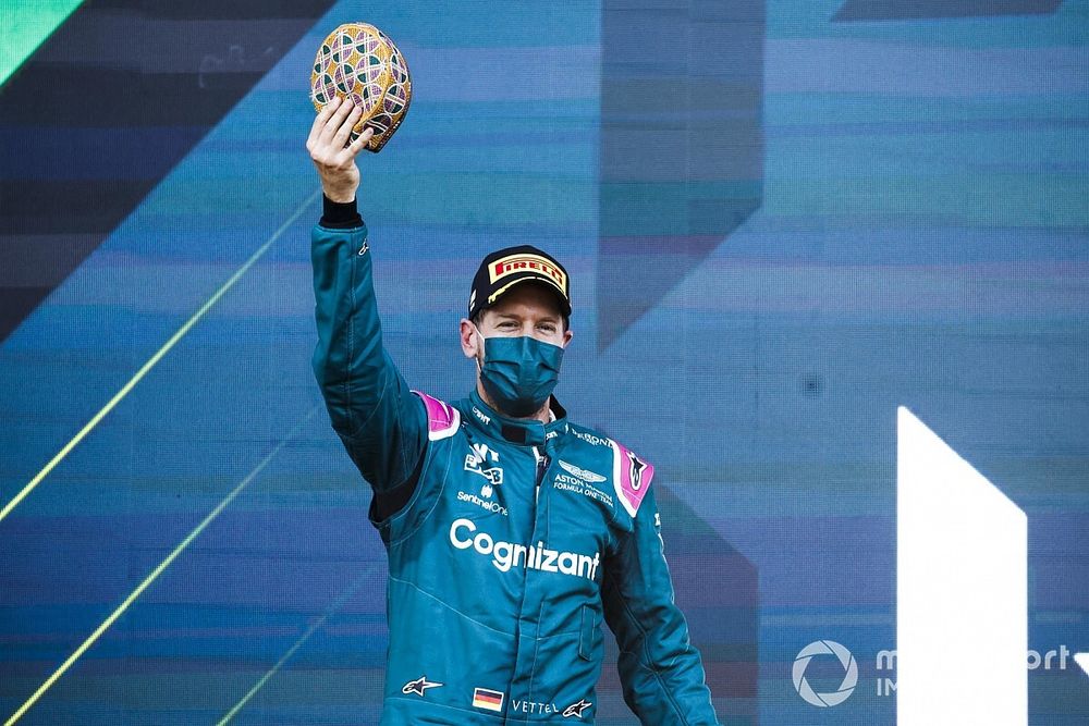 Vettel offre à Aston Martin son premier podium