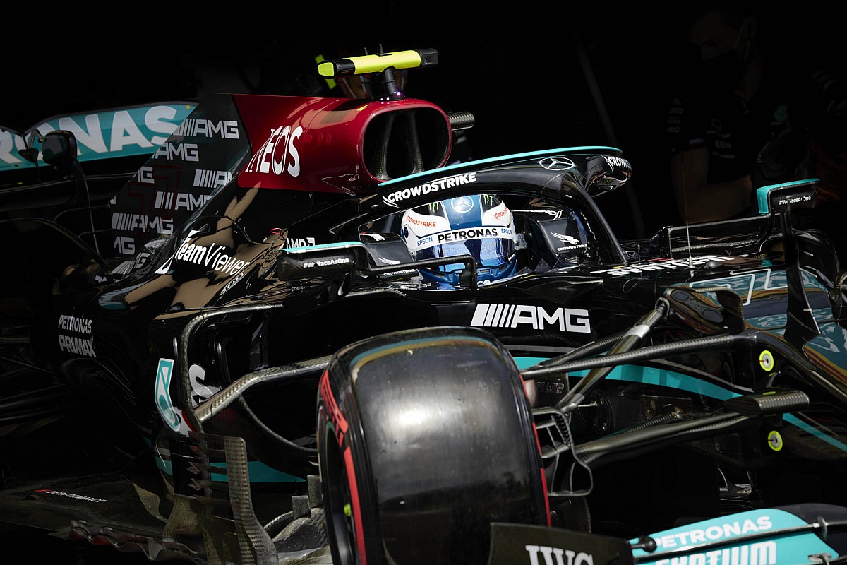 Mercedes justifie la stratégie critiquée par Bottas