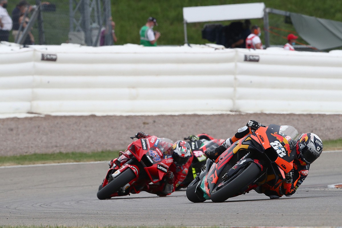 Oliveira ne veut pas regretter les points perdus en début de saison
