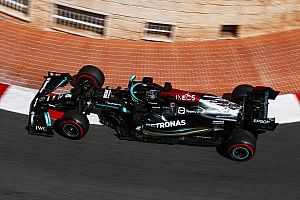Hamilton: "Mercedes aracı Monako pisti için fazla uzun"