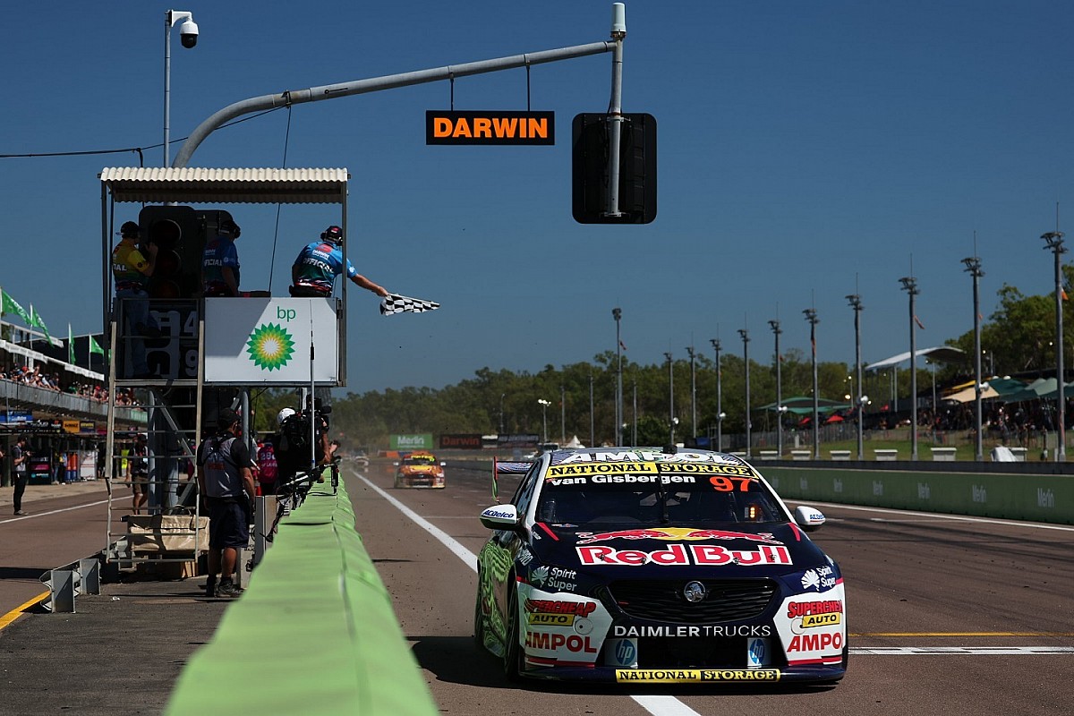 Pod kontrolą van Gisbergena
