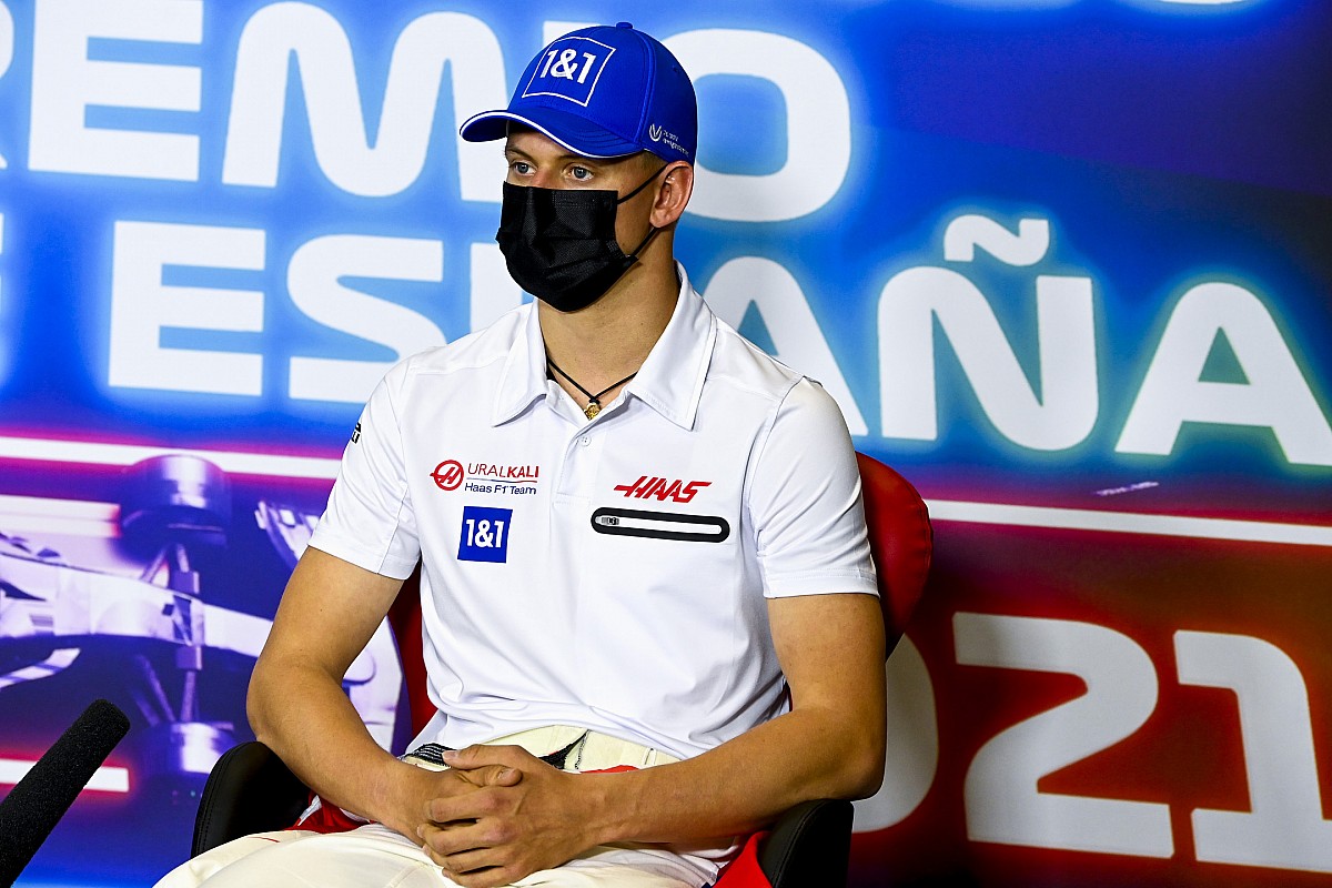 Schumacher: "İlerleme kaydetmemde iletişim ve takım çalışması büyük bir rol oynadı"